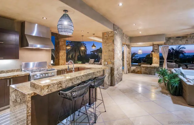 $8,800,000 | 2647 Marmol Court, Carlsbad, CA 92009