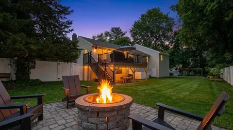 $1,298,000 | 21 Hancock Street, Bedford, MA 01730