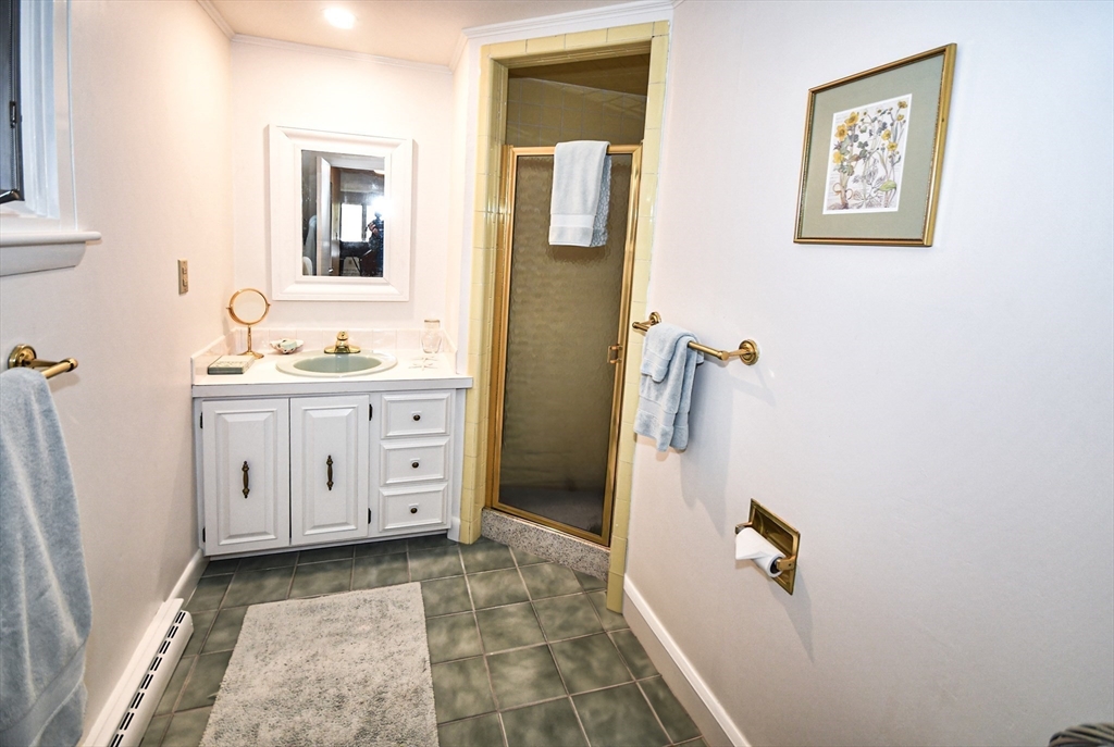 156 Lakeshore Road Boxford, MA 01921 - Photo 15 of 31