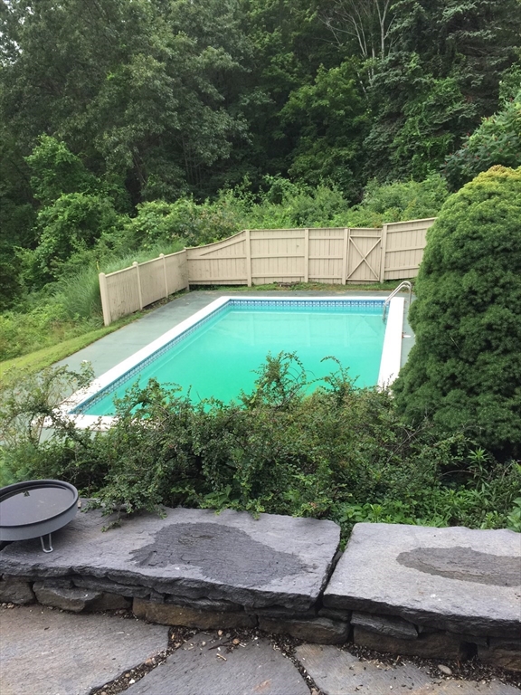 156 Lakeshore Road Boxford, MA 01921 - Photo 22 of 31