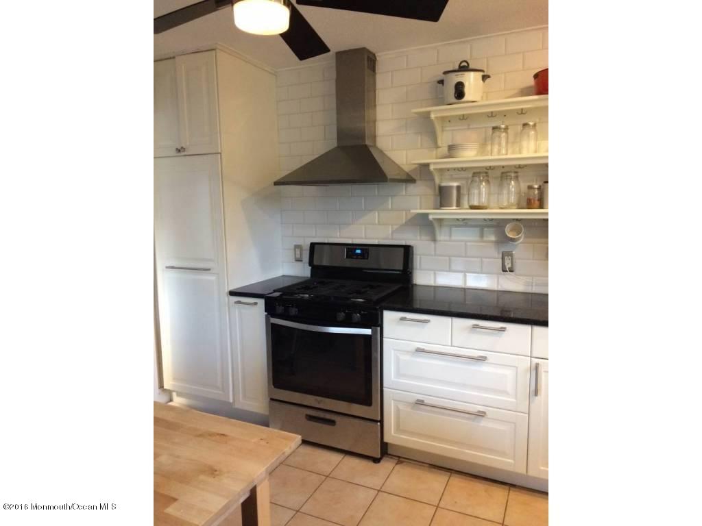 25 Branch Road Oakhurst, NJ 07755 - Photo 4 of 21 03-Updated kitchen