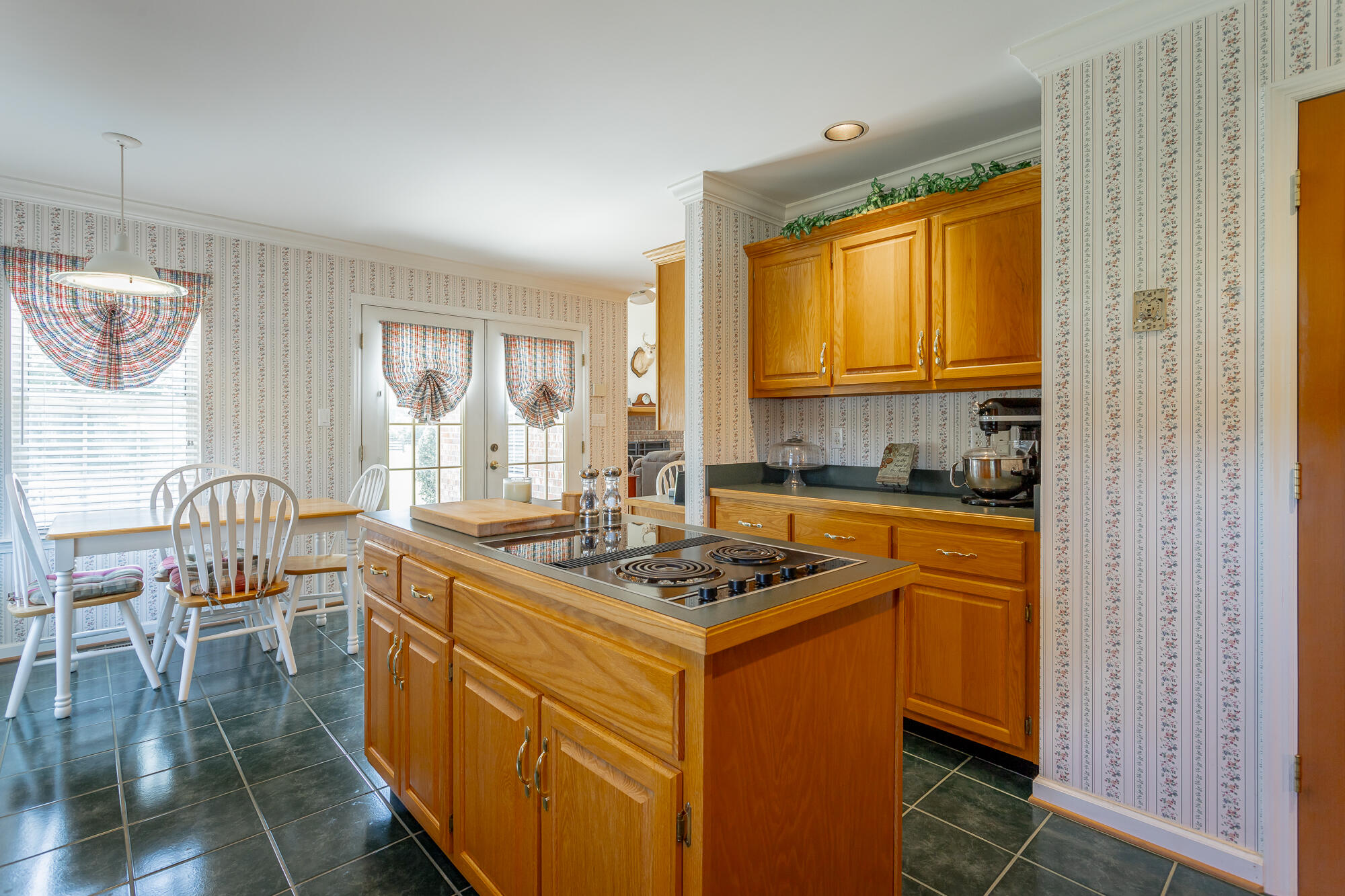 1431 Farming Rock Road Chickamauga, GA 30707 - Photo 27 of 59 Kitchen