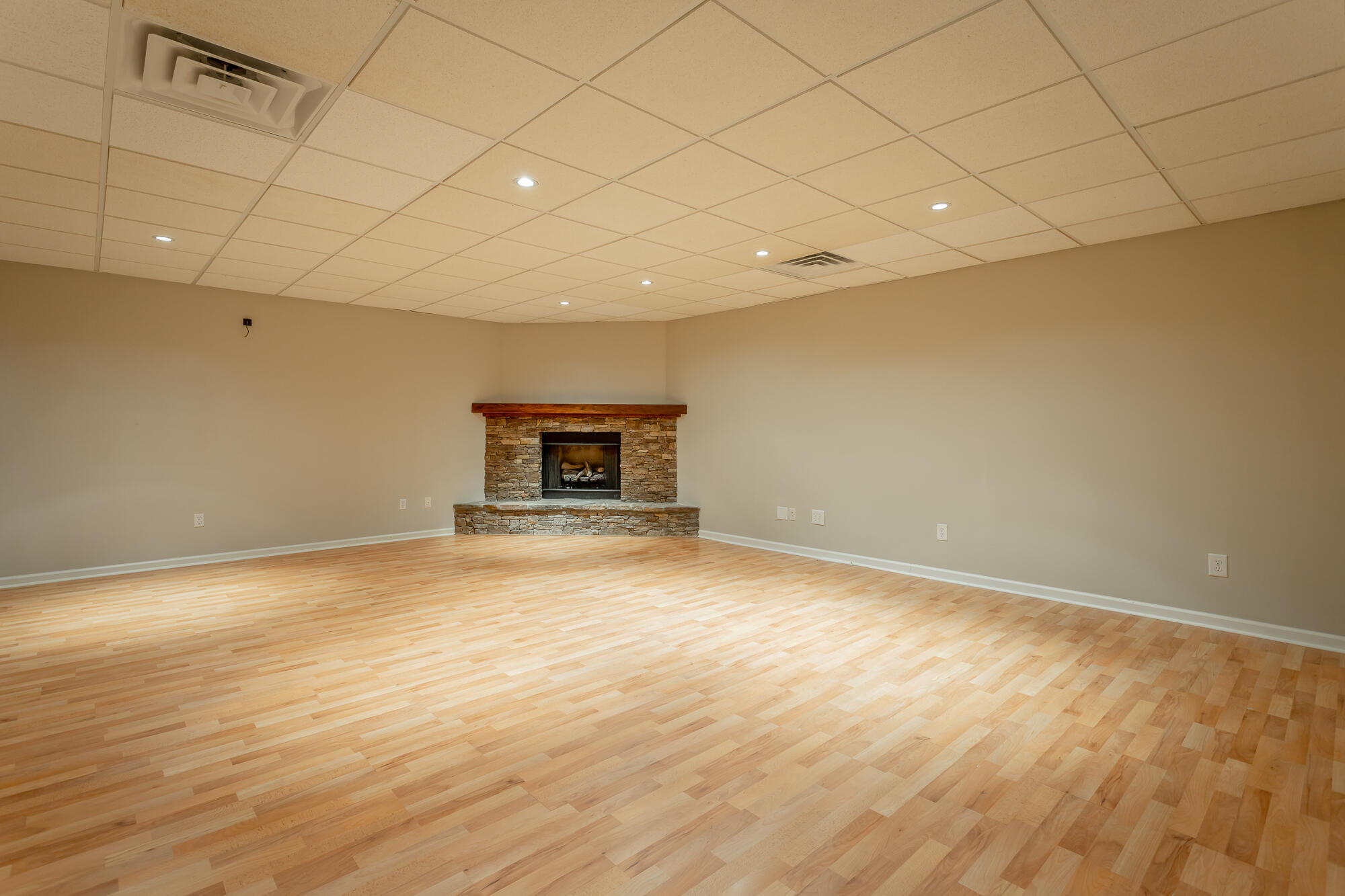 1431 Farming Rock Road Chickamauga, GA 30707 - Photo 44 of 59 Finished basement