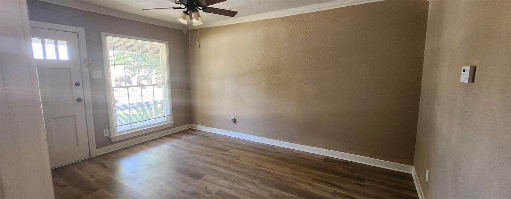 2131 Edwin Street, Unit 2133 Fort Worth, TX 76110 - Photo 7 of 19