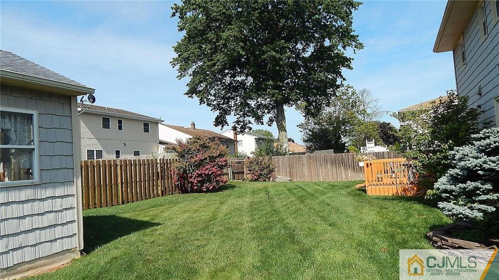 77 South Cliff Road Colonia, NJ 07067 - Photo 35 of 47 Gallery Image 35