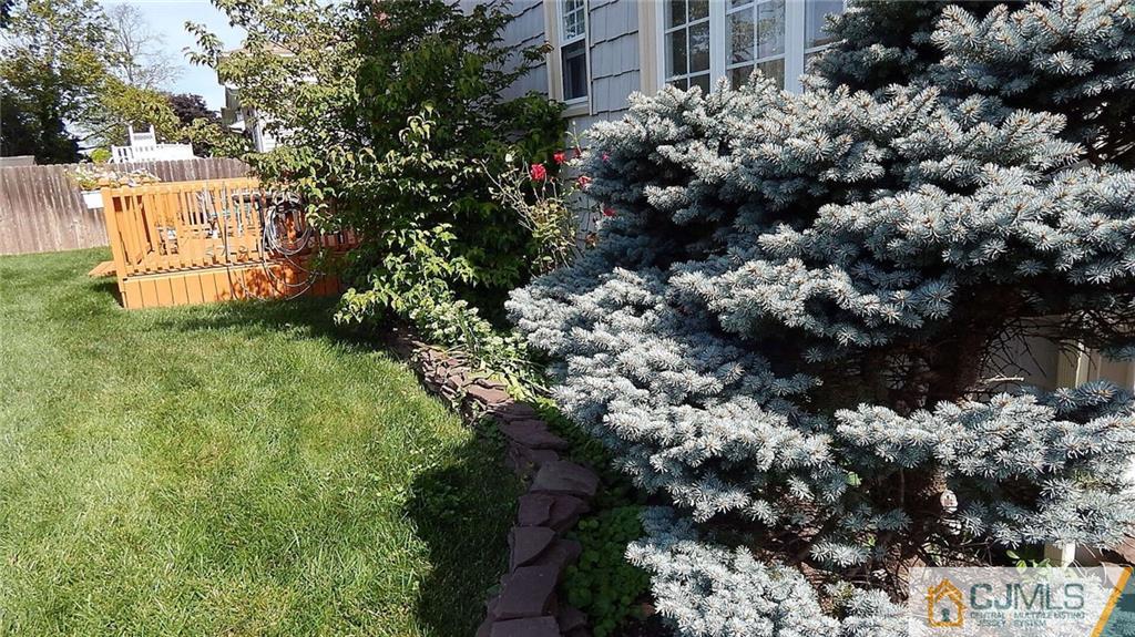 77 South Cliff Road Colonia, NJ 07067 - Photo 36 of 47 Gallery Image 36