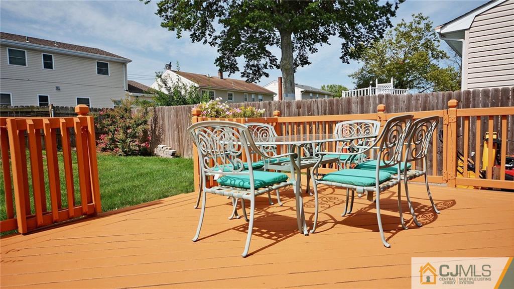 77 South Cliff Road Colonia, NJ 07067 - Photo 40 of 47 Gallery Image 40