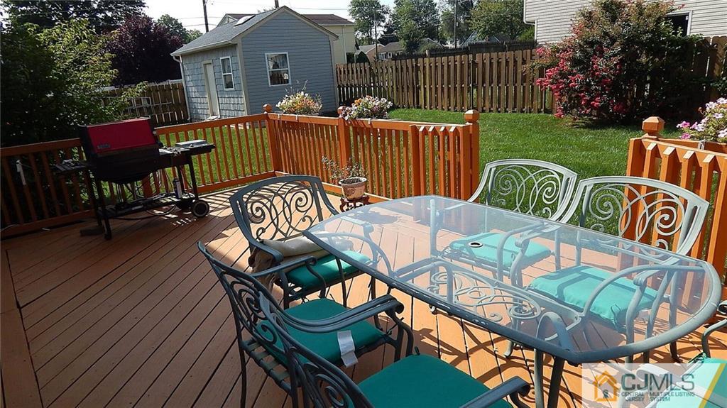 77 South Cliff Road Colonia, NJ 07067 - Photo 41 of 47 Gallery Image 41