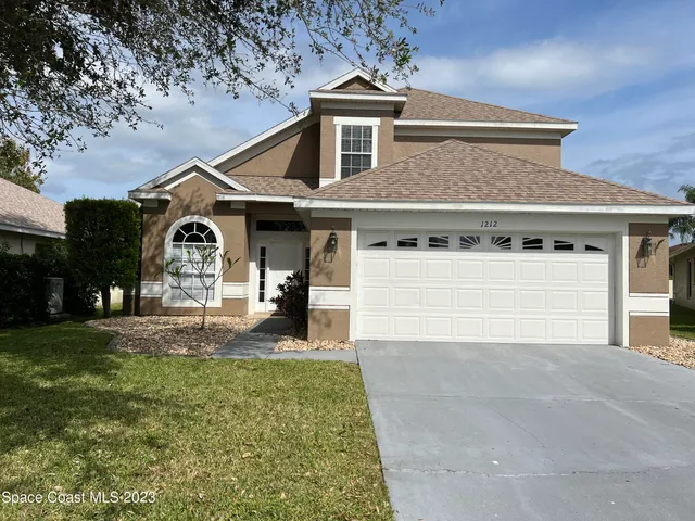 $2,600 | 1212 Foxridge Place, Melbourne, FL 32940