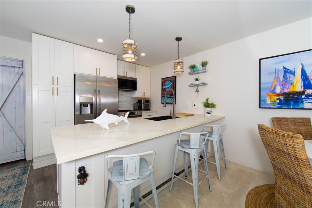 28121 Highridge Road Rancho Palos Verdes, CA 90275 - Photo 8 of 45