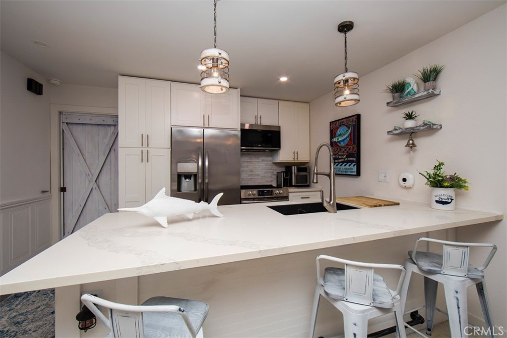 28121 Highridge Road Rancho Palos Verdes, CA 90275 - Photo 9 of 45