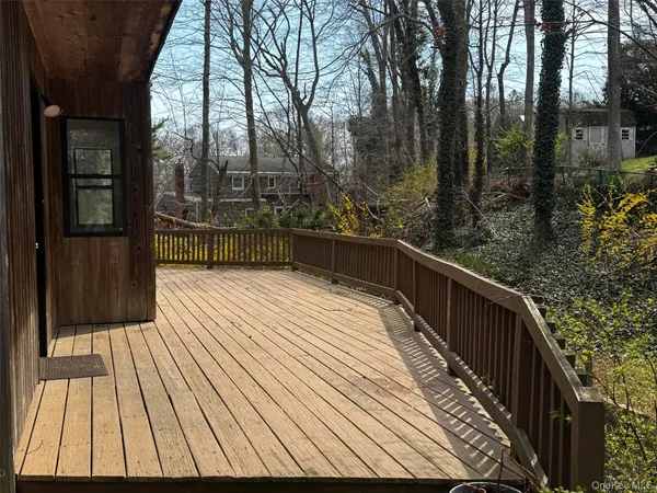 $4,400 | 2581 Roanoke Avenue, Riverhead, NY 11901