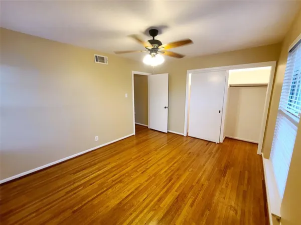 $2,100 | 1830 Viewcrest Drive, Dallas, TX 75228