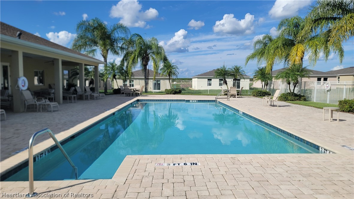 1260 Stone Ridge Circle Sebring, FL 33870 - Photo 3 of 29