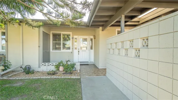 a view of a back yard of the house