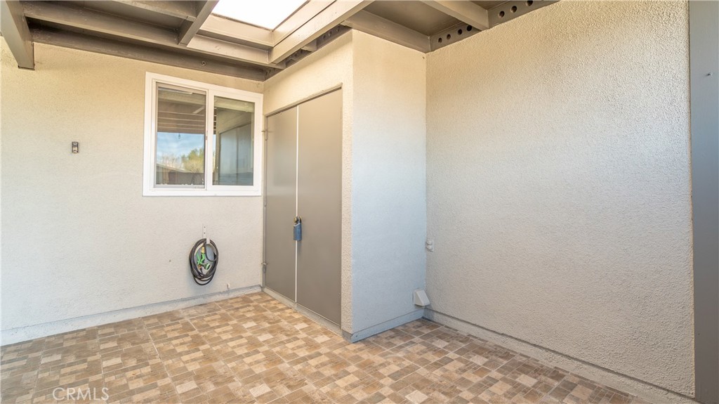 1880 St John Road Seal Beach, CA 90740 - Photo 28 of 30