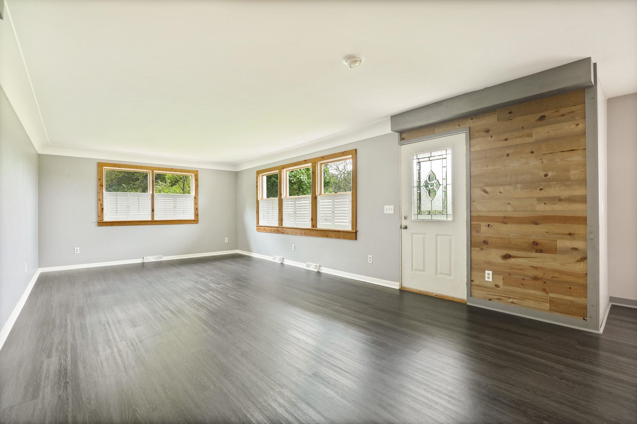 8175 South Beyer Road Birch Run, MI 48415 - Photo 10 of 83