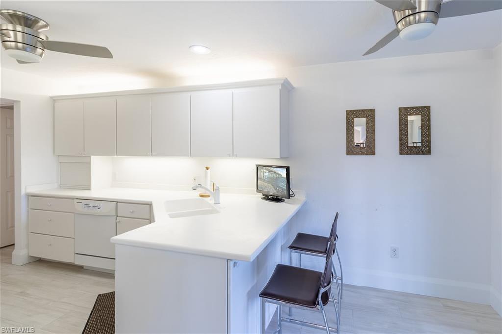 778 Reef Point Circle, Unit 58 Naples, FL 34108 - Photo 11 of 34 Gallery Image 11