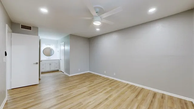 $1,900 | 810 Bellevue Road, Unit 213, Nashville, TN 37221