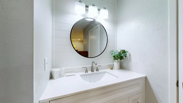 $1,900 | 810 Bellevue Road, Unit 213, Nashville, TN 37221