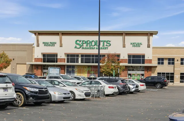 $1,900 | 810 Bellevue Road, Unit 213, Nashville, TN 37221