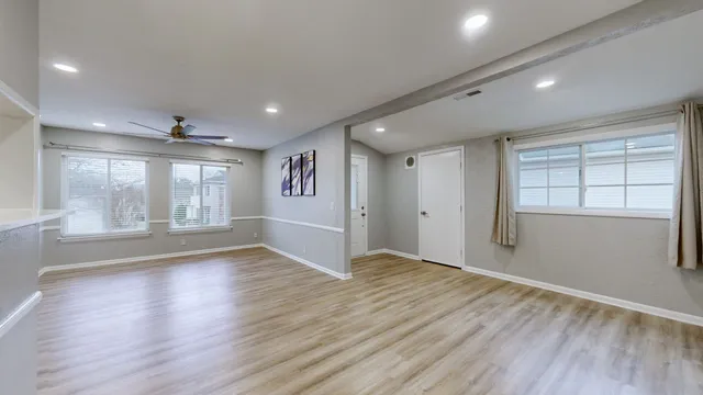 $1,900 | 810 Bellevue Road, Unit 213, Nashville, TN 37221