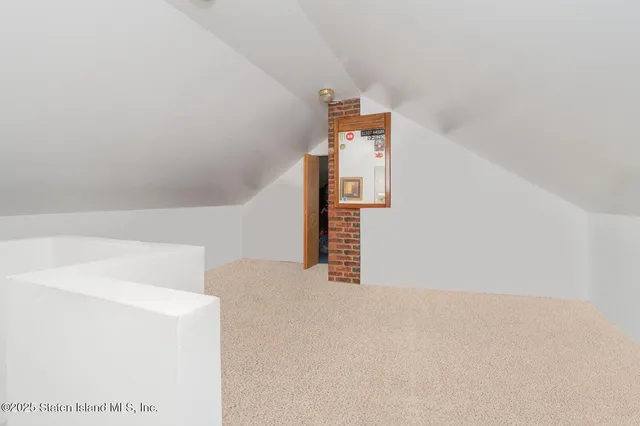 a view of main area and entryway