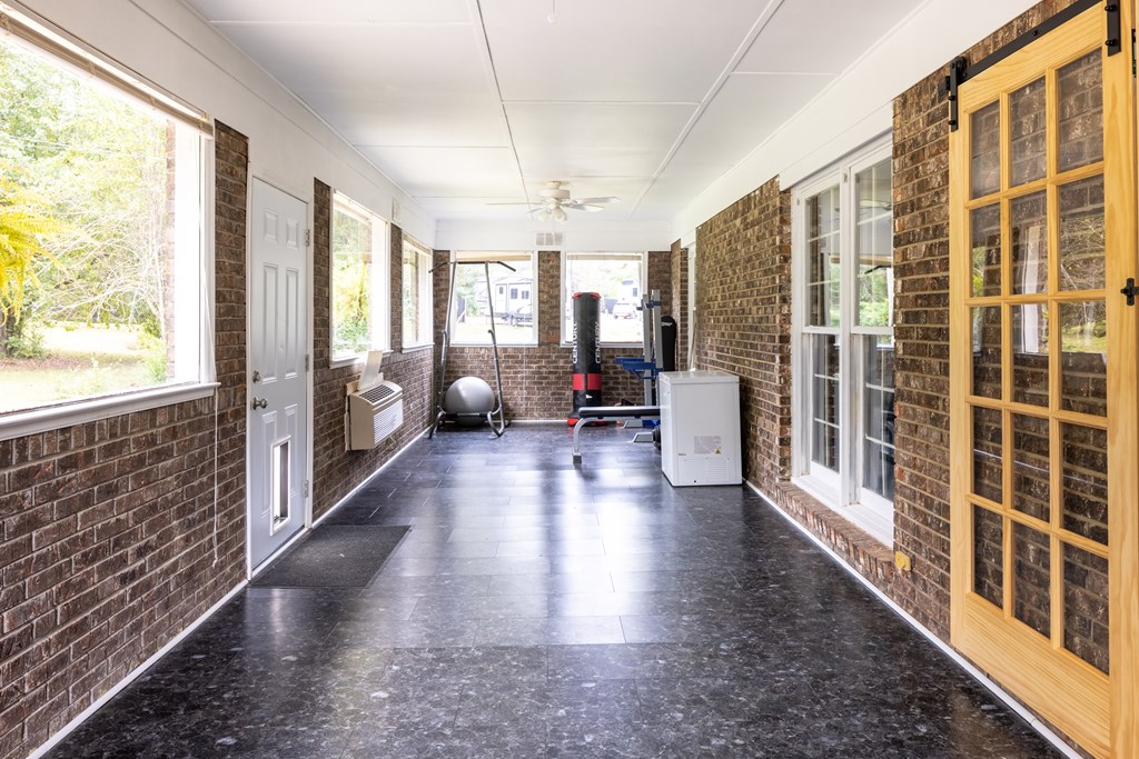 828 Grey Rock Road Cataula, GA 31804 - Photo 10 of 21 Gallery Image 10