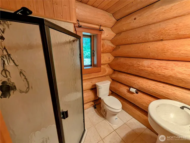 a view of a small yard