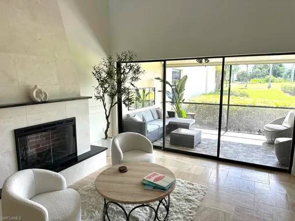 $2,700 | 640 Augusta Boulevard, Unit 3, Naples, FL 34113