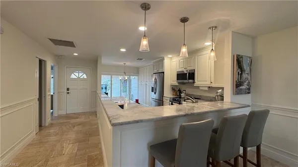$2,700 | 640 Augusta Boulevard, Unit 3, Naples, FL 34113