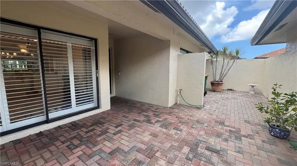 $2,700 | 640 Augusta Boulevard, Unit 3, Naples, FL 34113