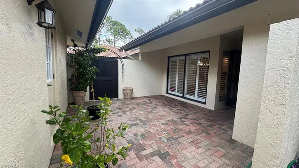 $2,700 | 640 Augusta Boulevard, Unit 3, Naples, FL 34113