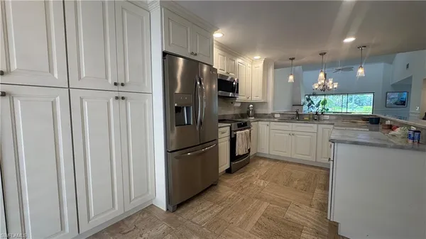 $2,700 | 640 Augusta Boulevard, Unit 3, Naples, FL 34113