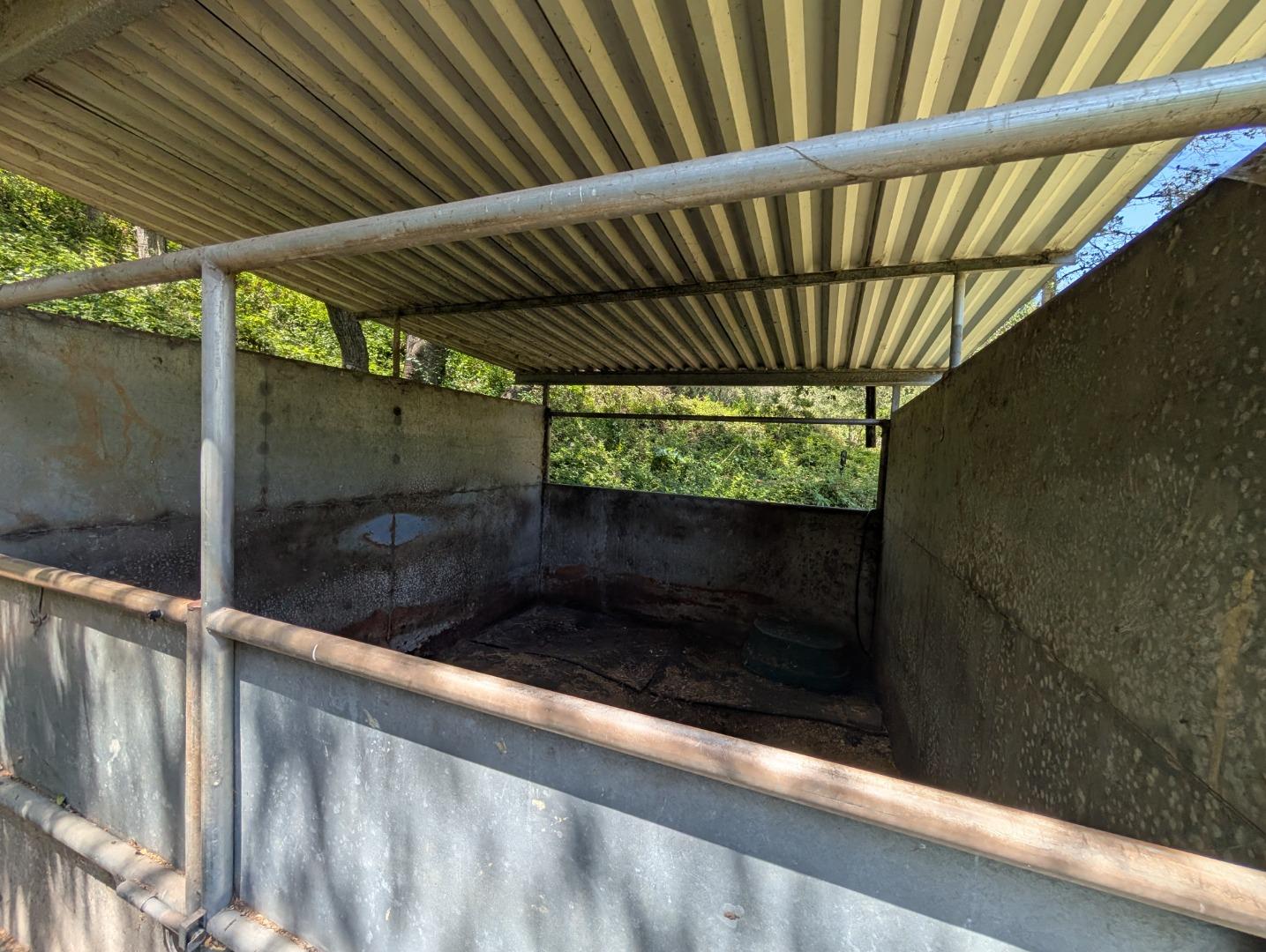 4576 Paul Sweet Road Santa Cruz, CA 95065 - Photo 8 of 29 a view of a porch