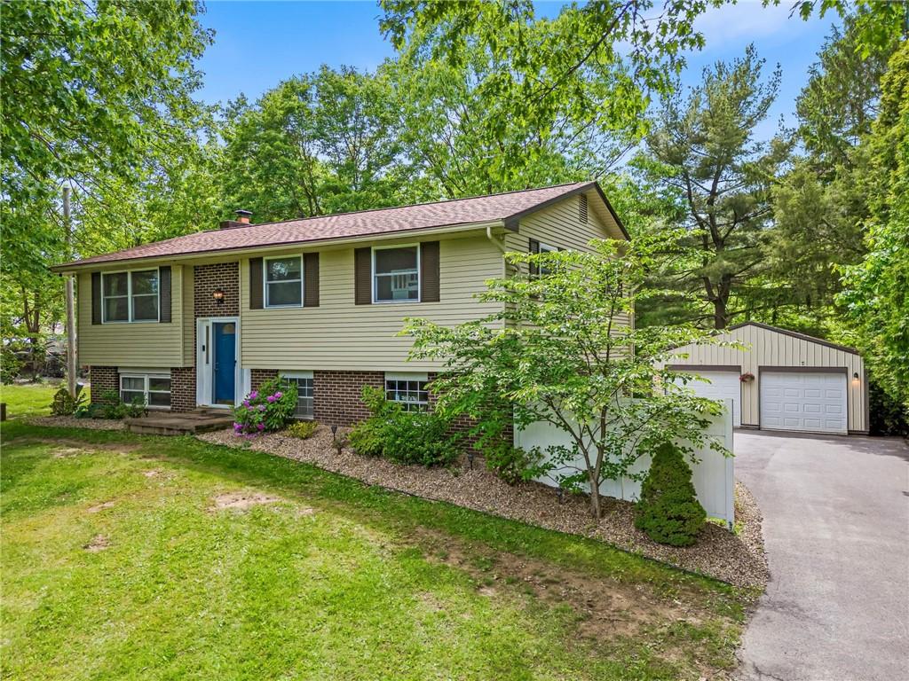 153 Harshaville Road Clinton, PA 15026 - Photo 1 of 32 Gallery Image 1