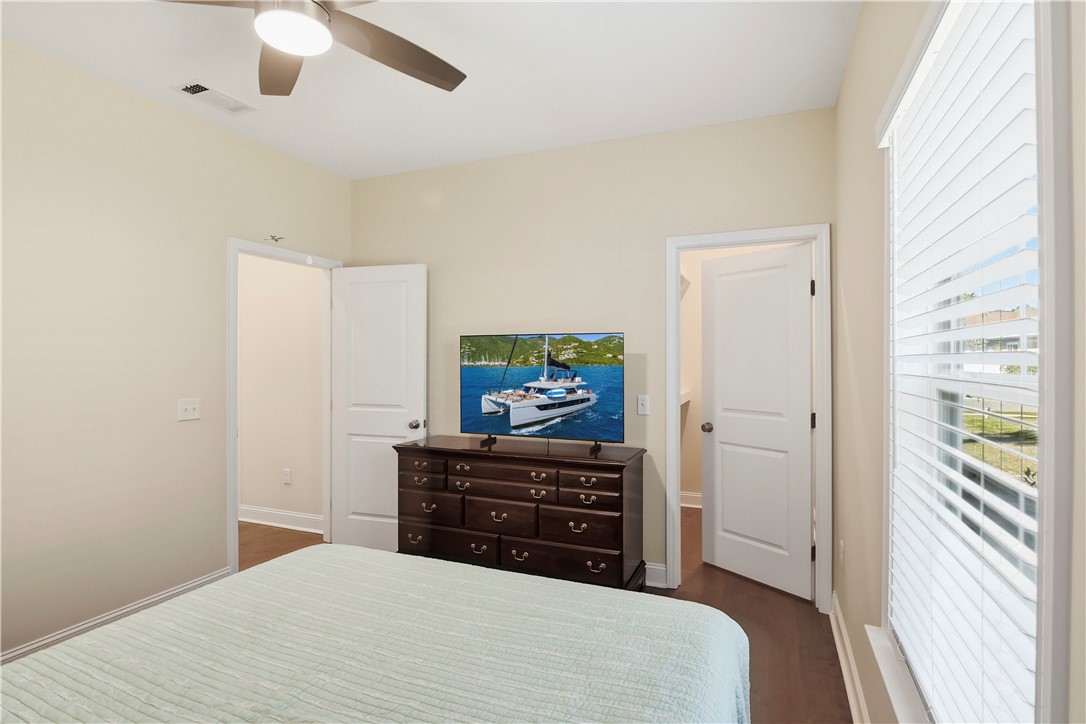 18 Edenham Court Brunswick, GA 31523 - Photo 22 of 32 3rd br another view