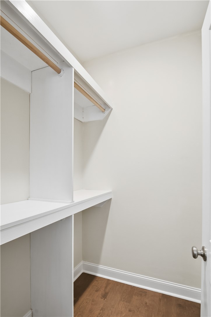18 Edenham Court Brunswick, GA 31523 - Photo 23 of 32 Walk in closet for 3rd br
