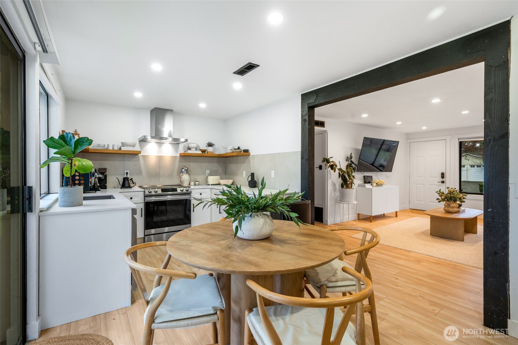 327 213th Place Southwest Bothell, WA 98021 - Photo 12 of 34