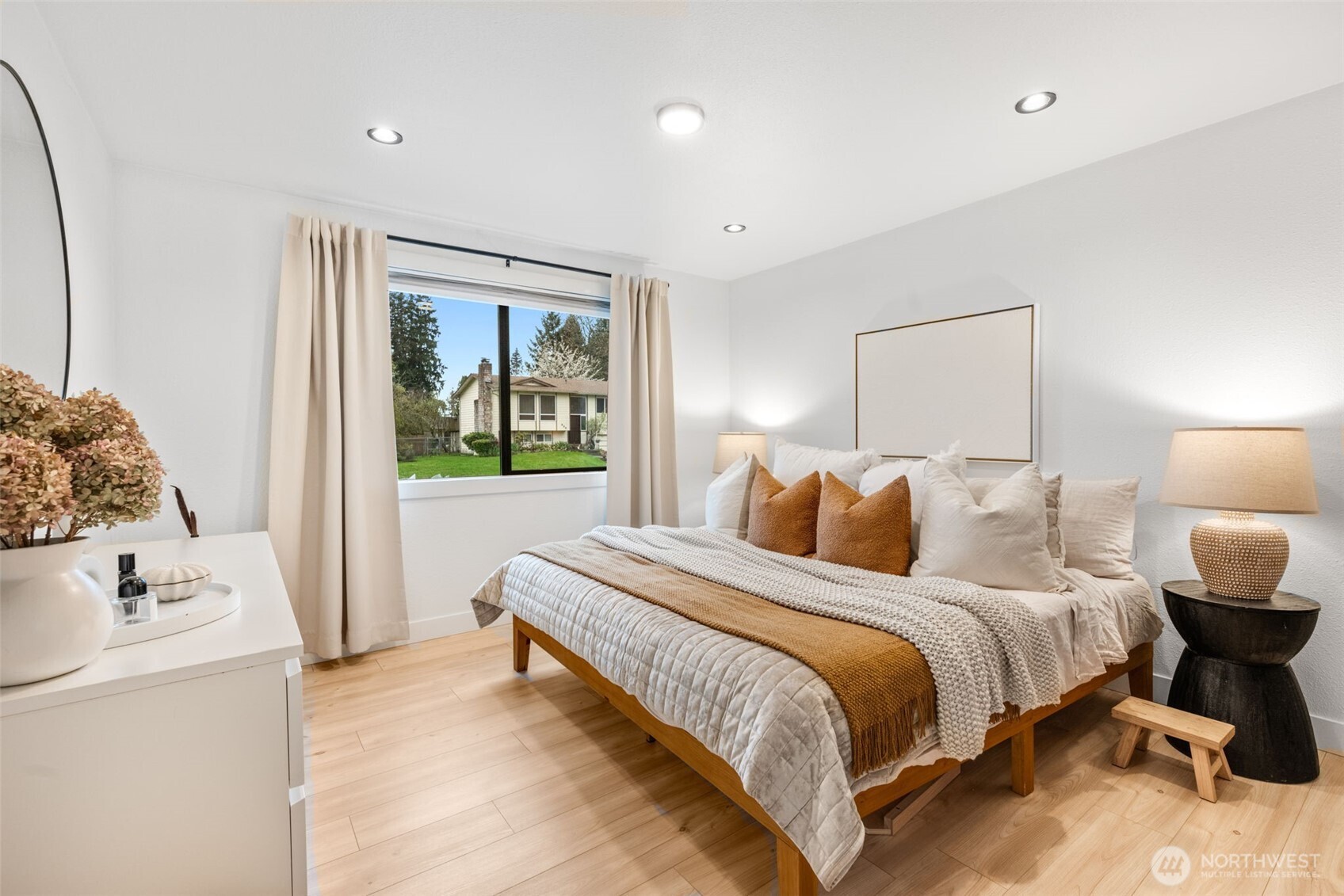 327 213th Place Southwest Bothell, WA 98021 - Photo 16 of 34