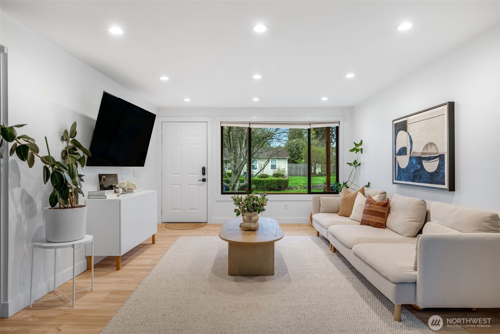 327 213th Place Southwest Bothell, WA 98021 - Photo 3 of 34