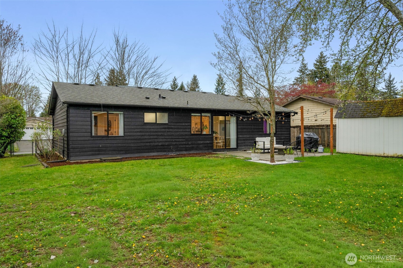 327 213th Place Southwest Bothell, WA 98021 - Photo 31 of 34