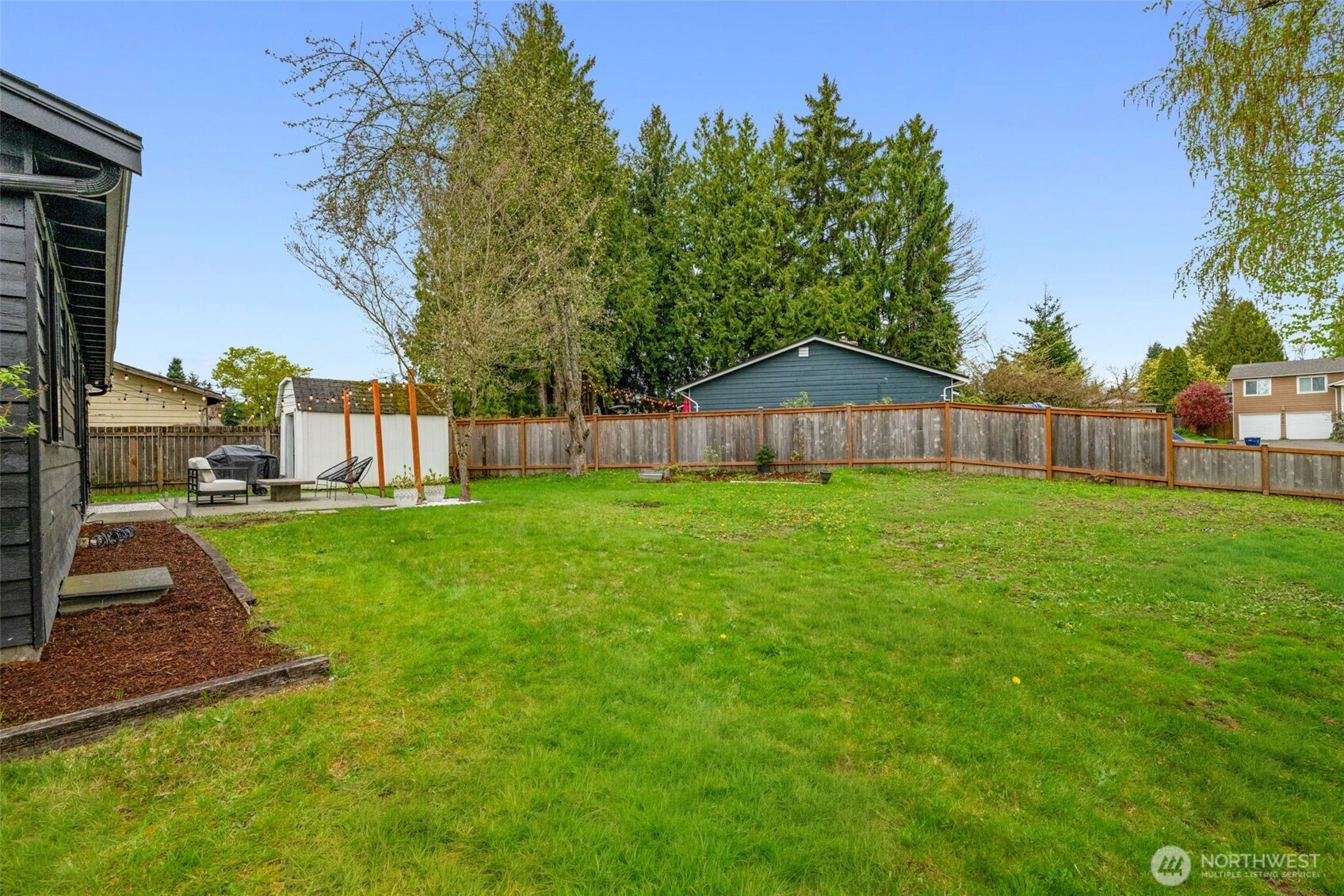 327 213th Place Southwest Bothell, WA 98021 - Photo 32 of 34