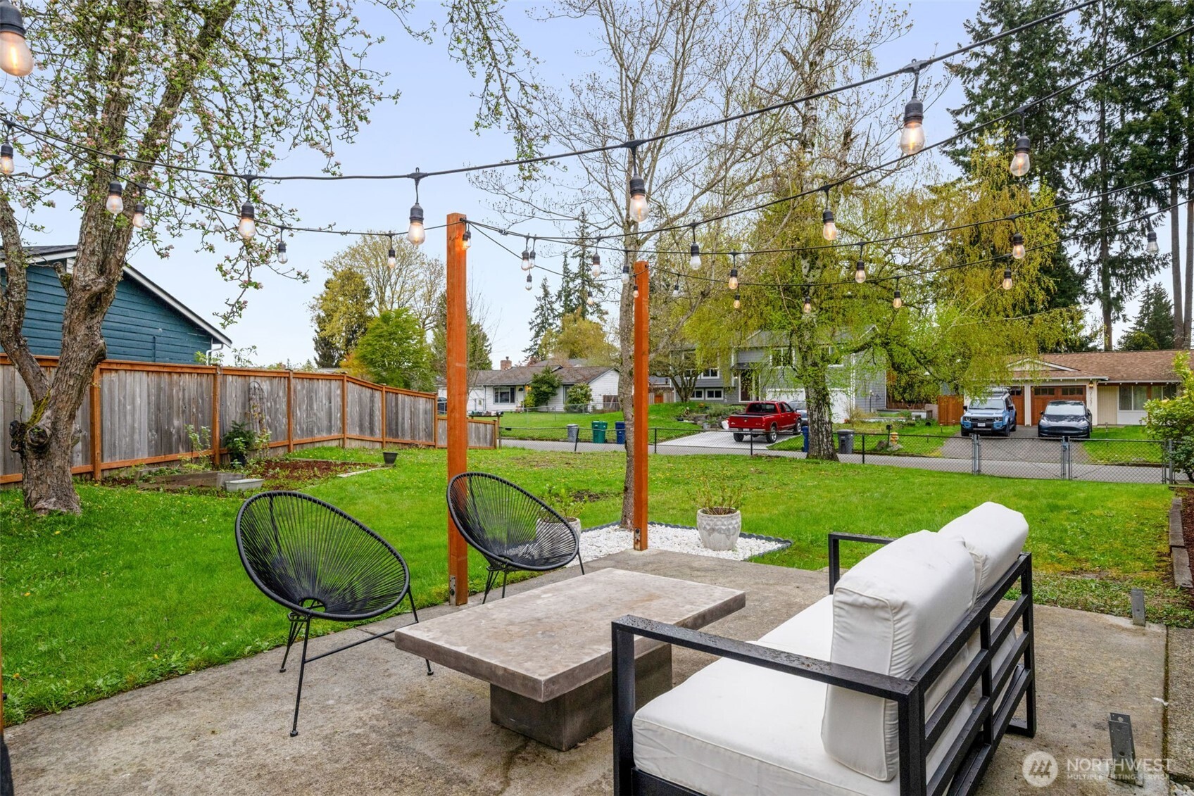 327 213th Place Southwest Bothell, WA 98021 - Photo 33 of 34