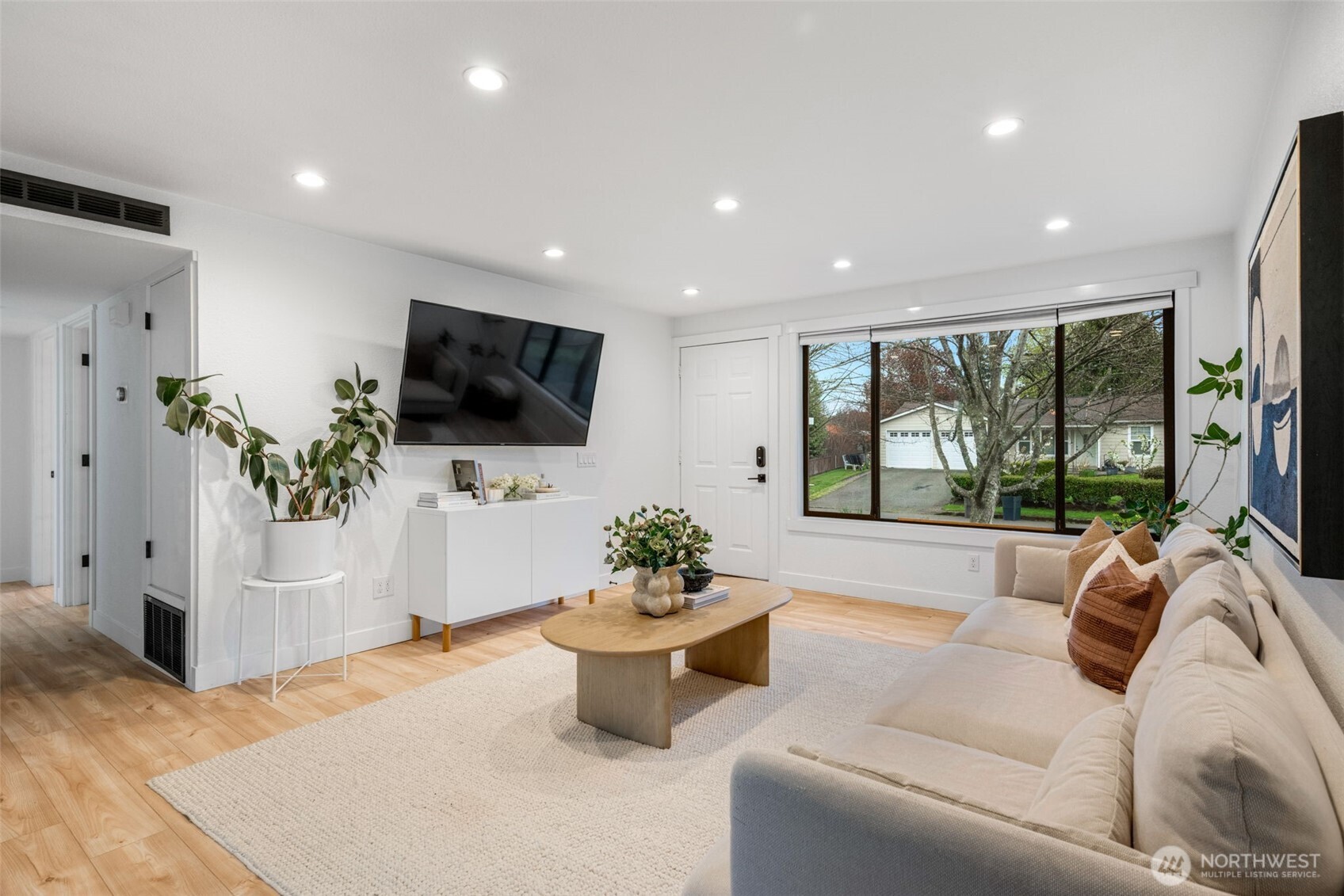 327 213th Place Southwest Bothell, WA 98021 - Photo 4 of 34