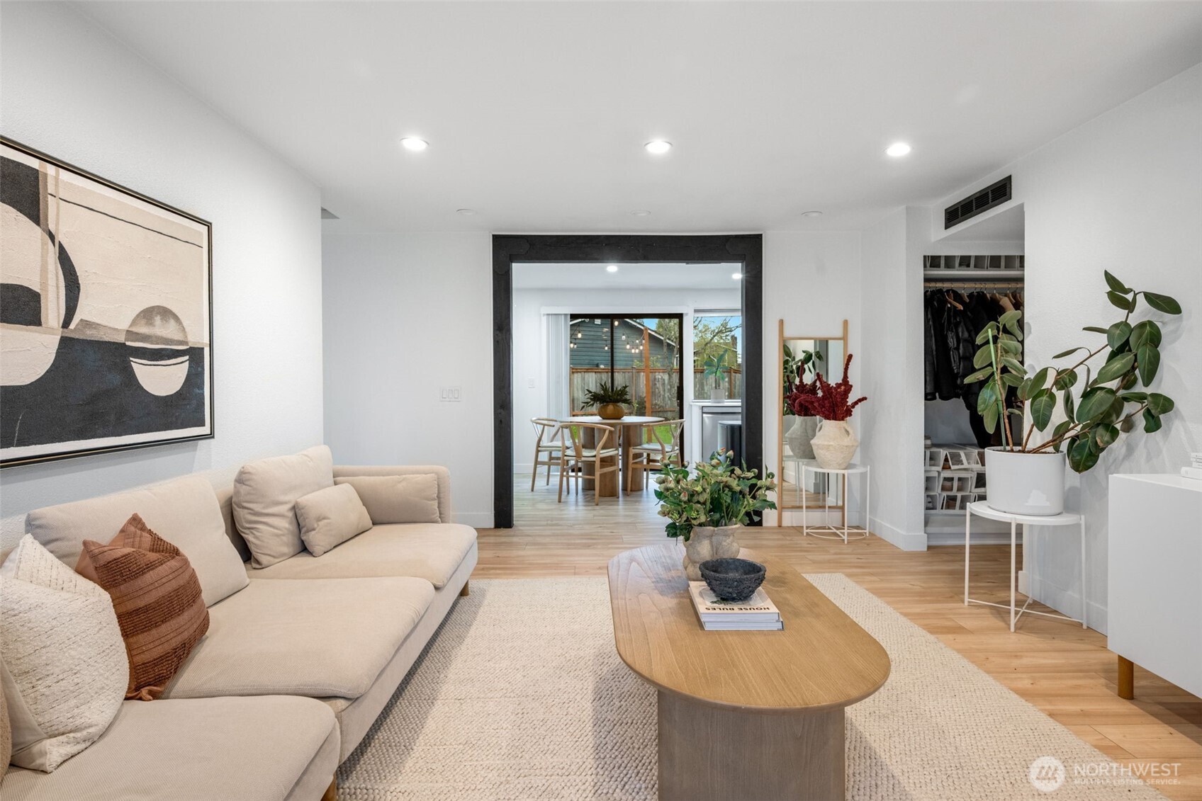 327 213th Place Southwest Bothell, WA 98021 - Photo 7 of 34