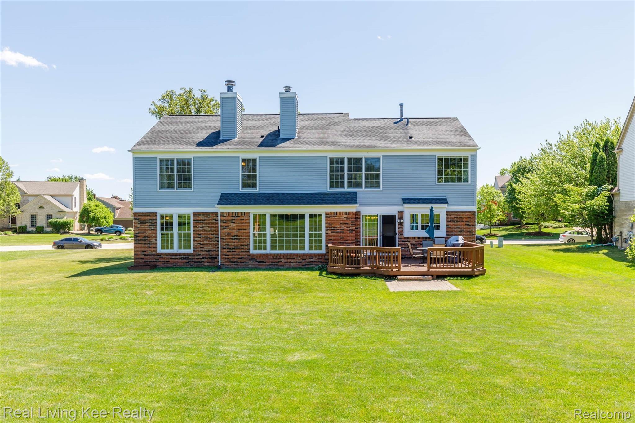 2398 Pleasant View Drive Rochester, MI 48306 - Photo 45 of 49 2398PleasantView-46.jpg