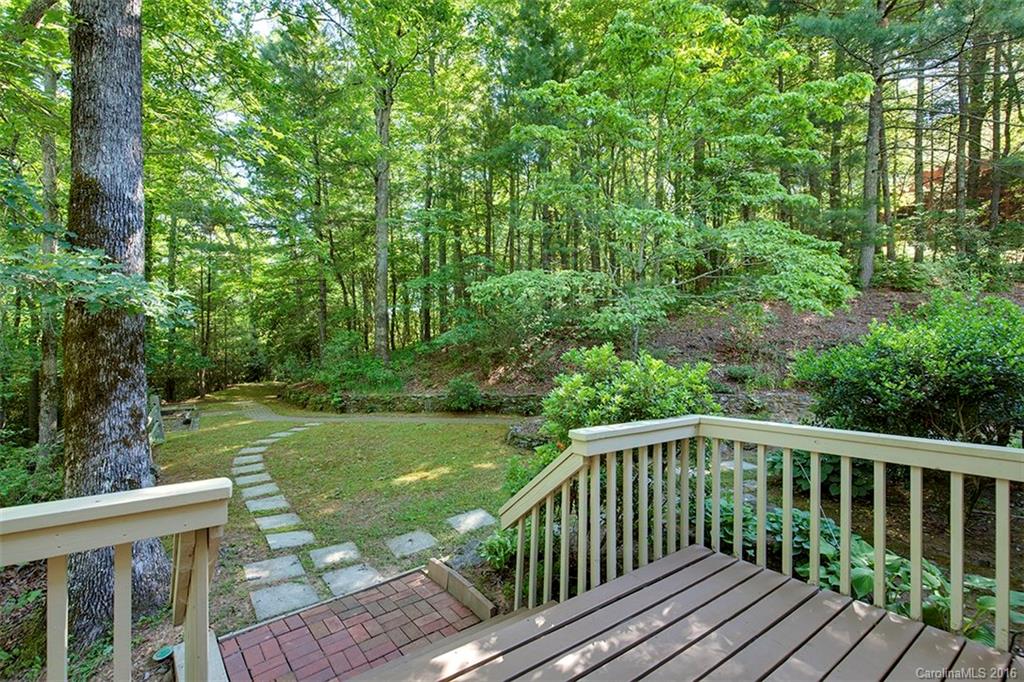 366 Tiptop Road, Unit 11 Brevard, NC 28712 - Photo 14 of 20 Gallery Image 14