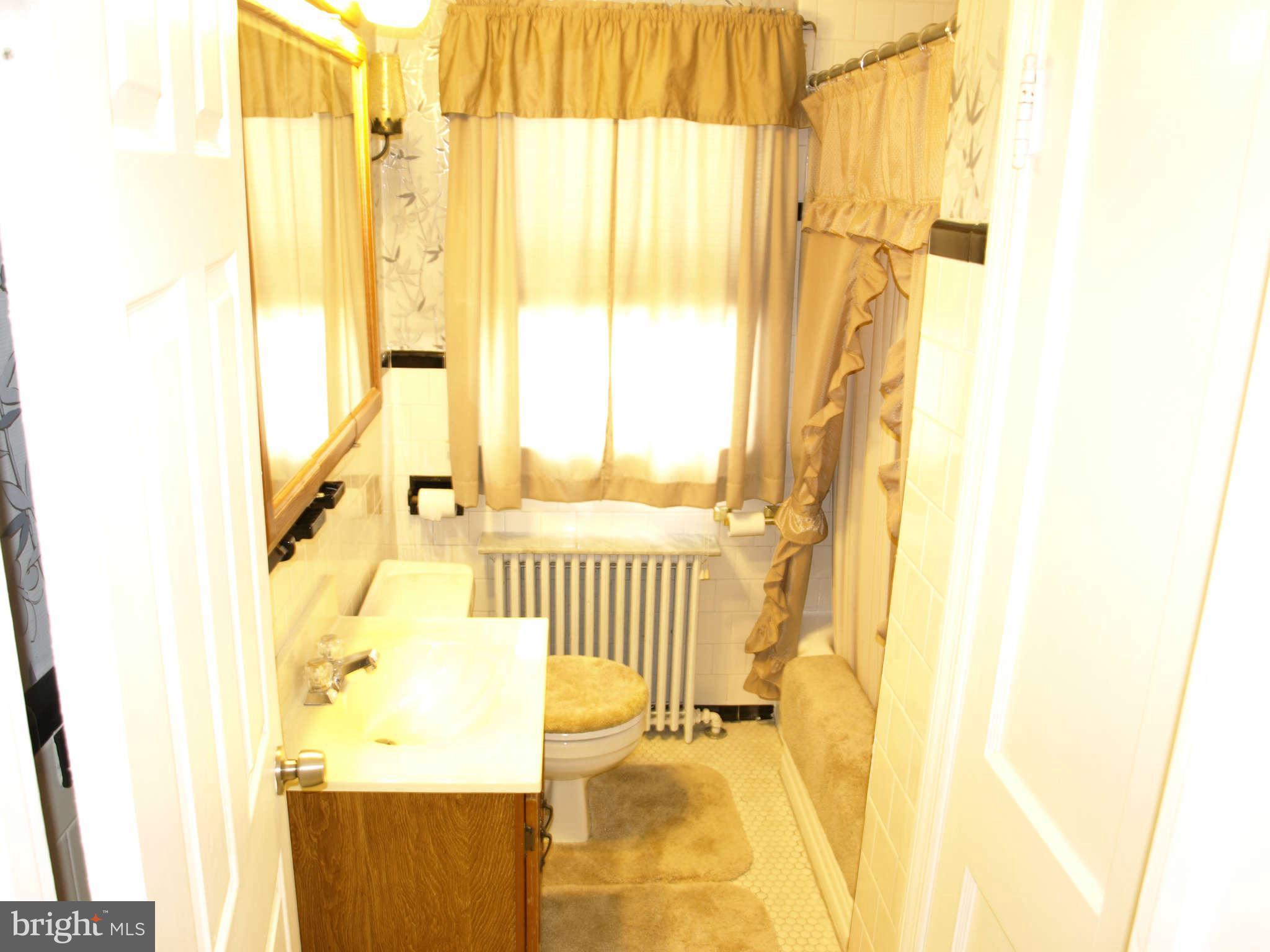302 Arden Road West Baltimore, MD 21225 - Photo 2 of 30 Bath
