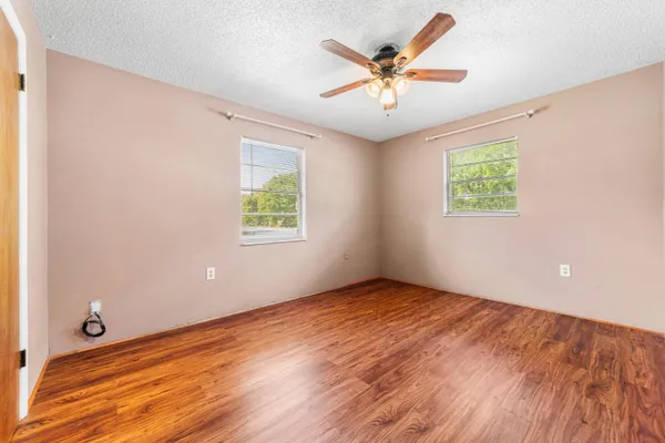 $275,000 | 1120 Southwest 8th Court, Okeechobee, FL 34974